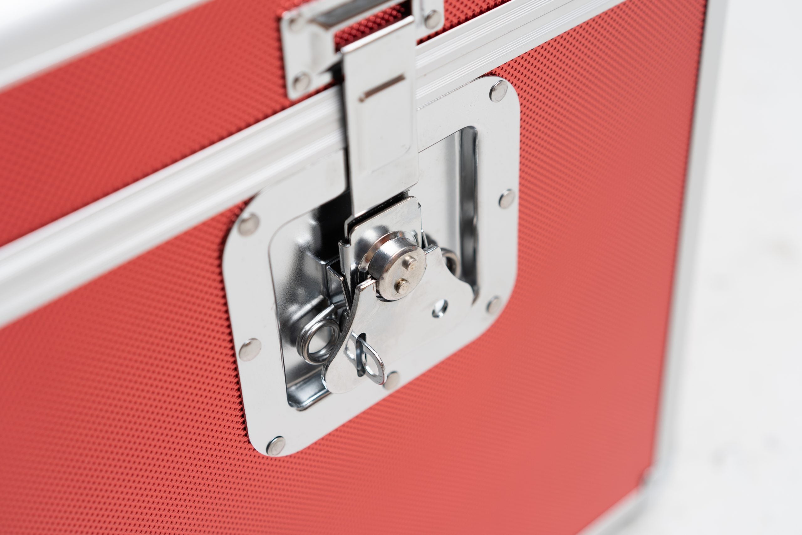 Flight Case pour disques vinyles 25 33T  – Rouge