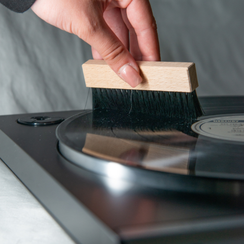 Brosse Anti-Statique pour disque vinyle en bois